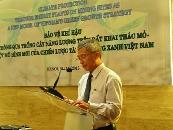 Mô hình mới của Chiến lược Tăng trưởng xanh: Bảo vệ khí hậu bằng trồng cây năng lượng
