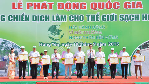 Lễ phát động quốc gia Hưởng ứng Chiến dịch làm cho thế giới sạch hơn 2015